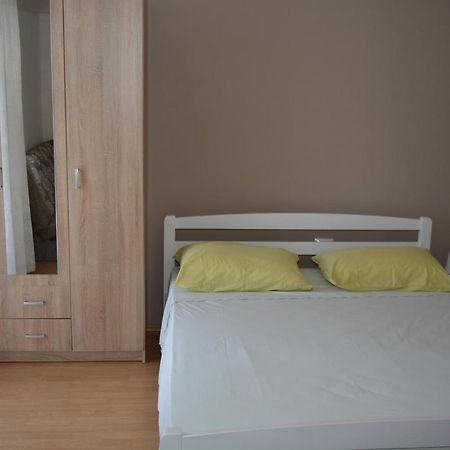 Apartmani Katica Kornić Dış mekan fotoğraf
