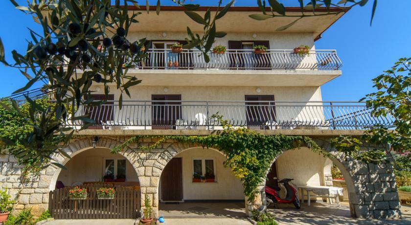Apartmani Katica Kornić Dış mekan fotoğraf
