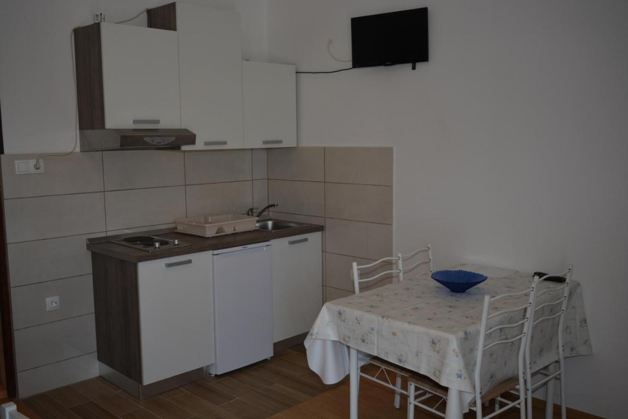 Apartmani Katica Kornić Dış mekan fotoğraf