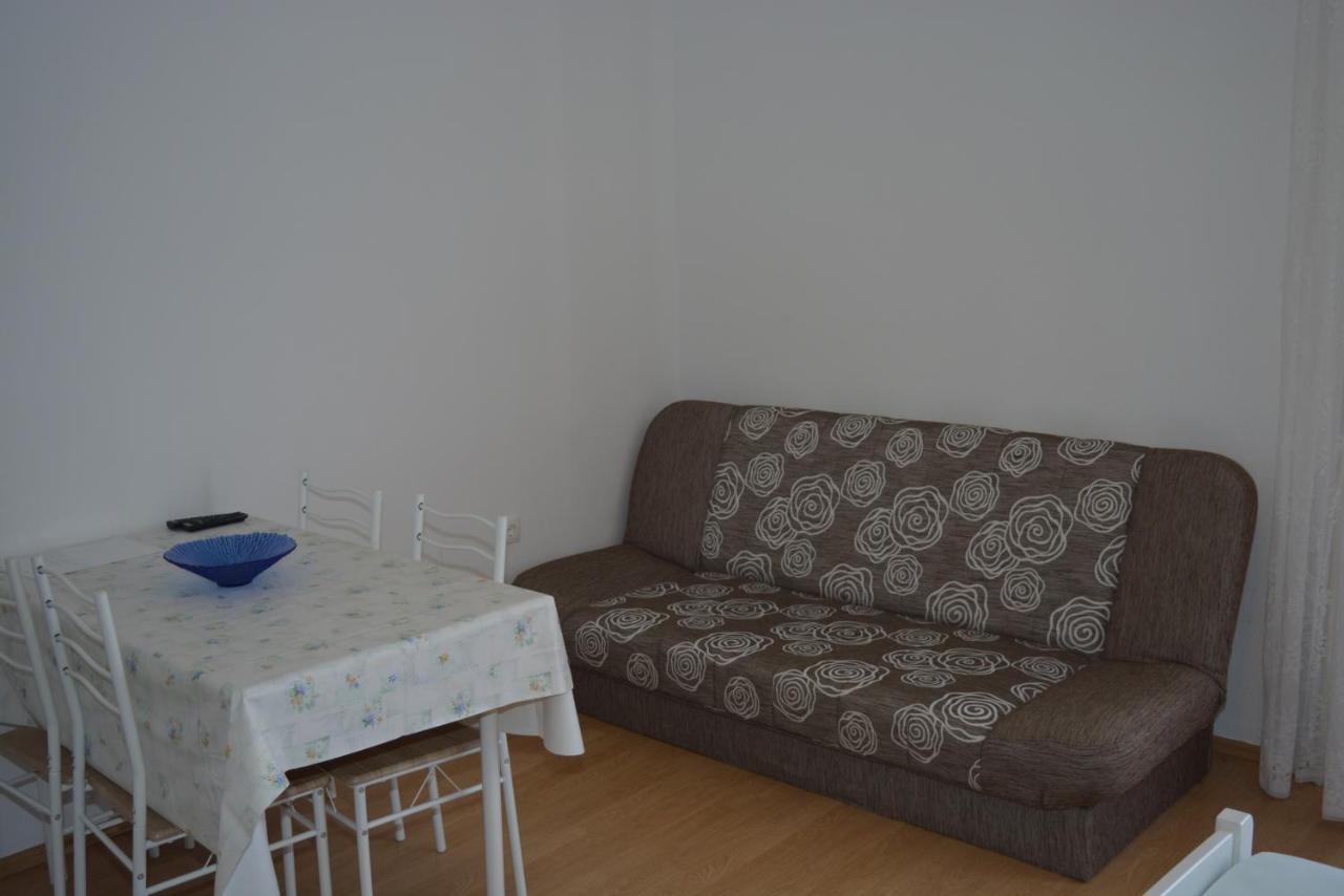 Apartmani Katica Kornić Dış mekan fotoğraf