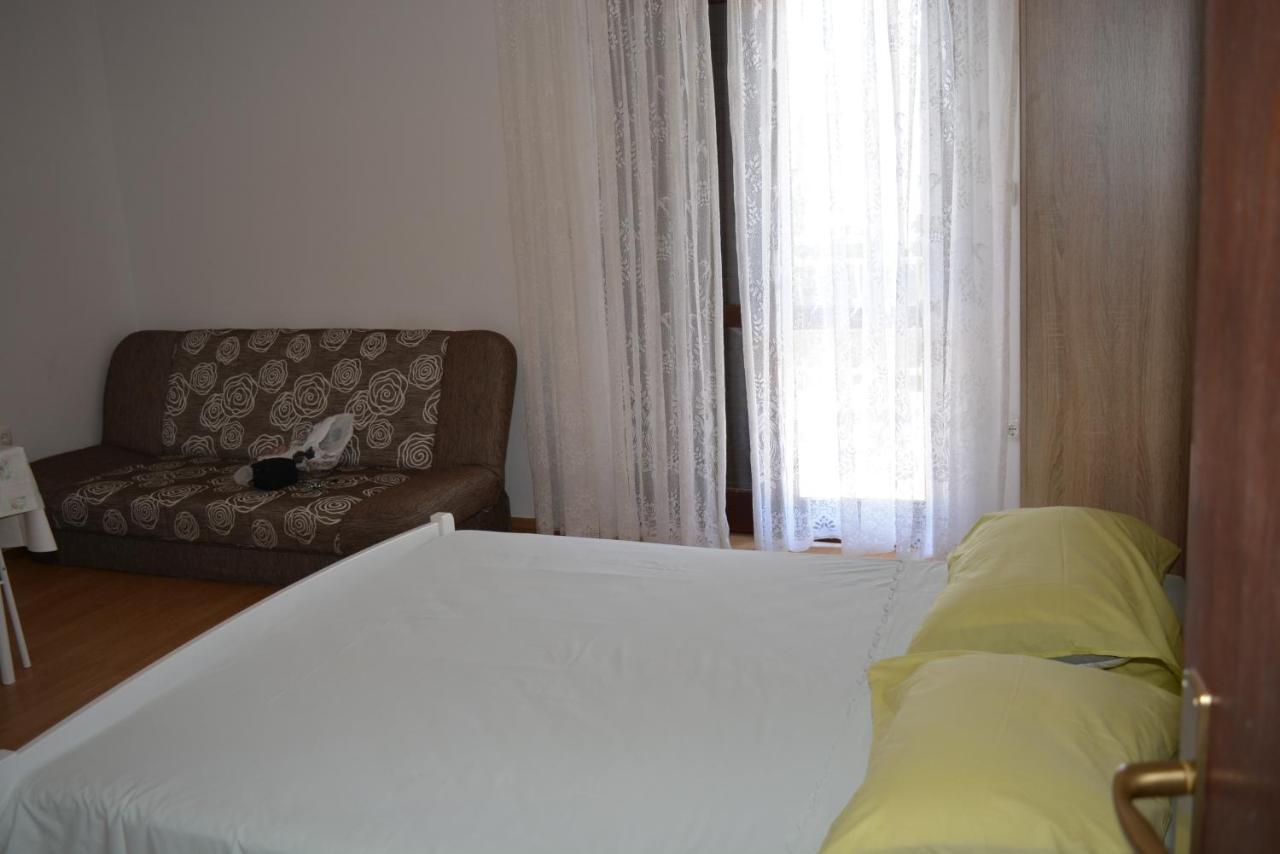 Apartmani Katica Kornić Dış mekan fotoğraf
